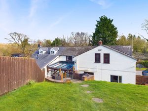 Rear- click for photo gallery